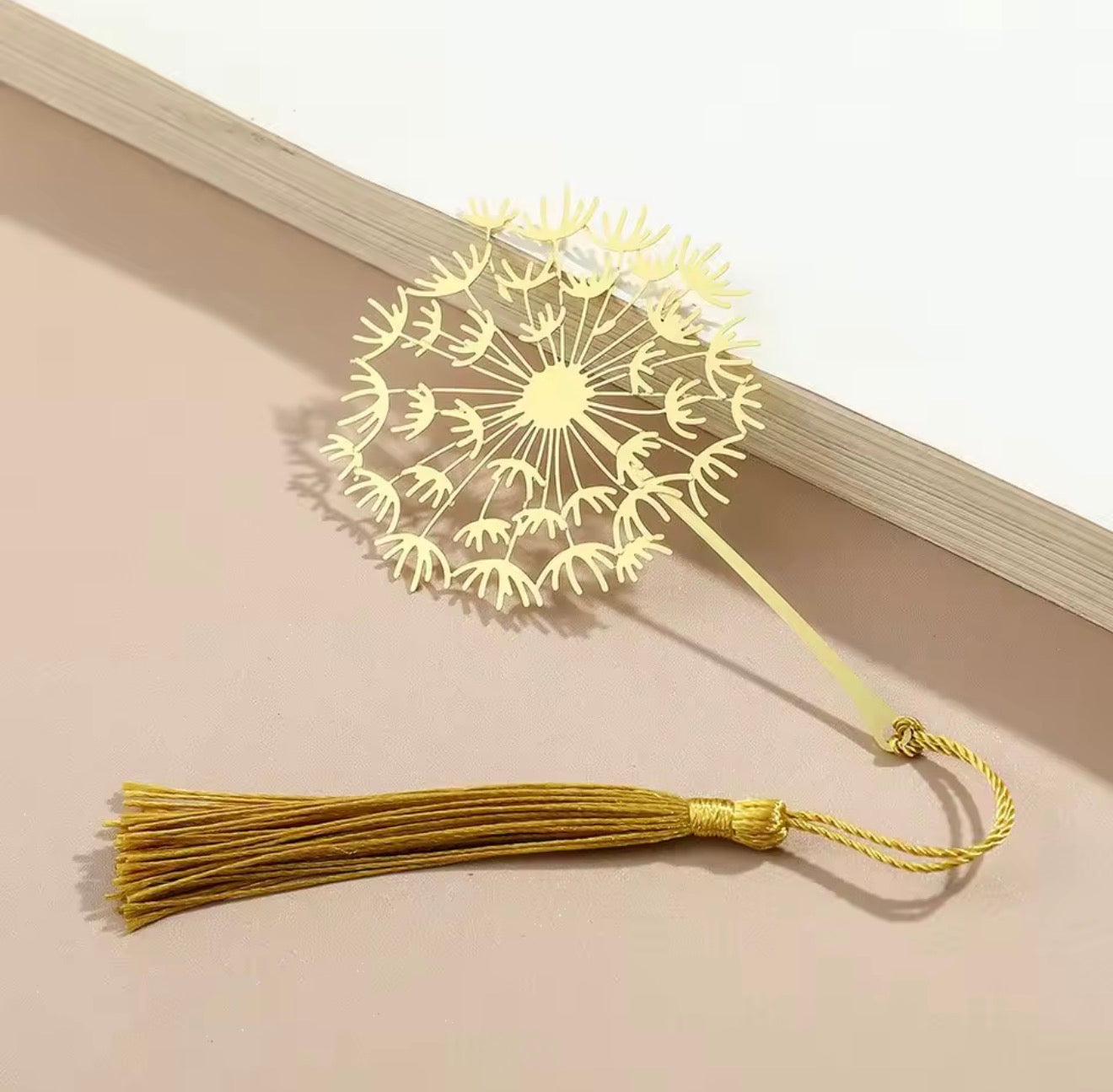 Gold Creative Metal Dandelion Book Mark